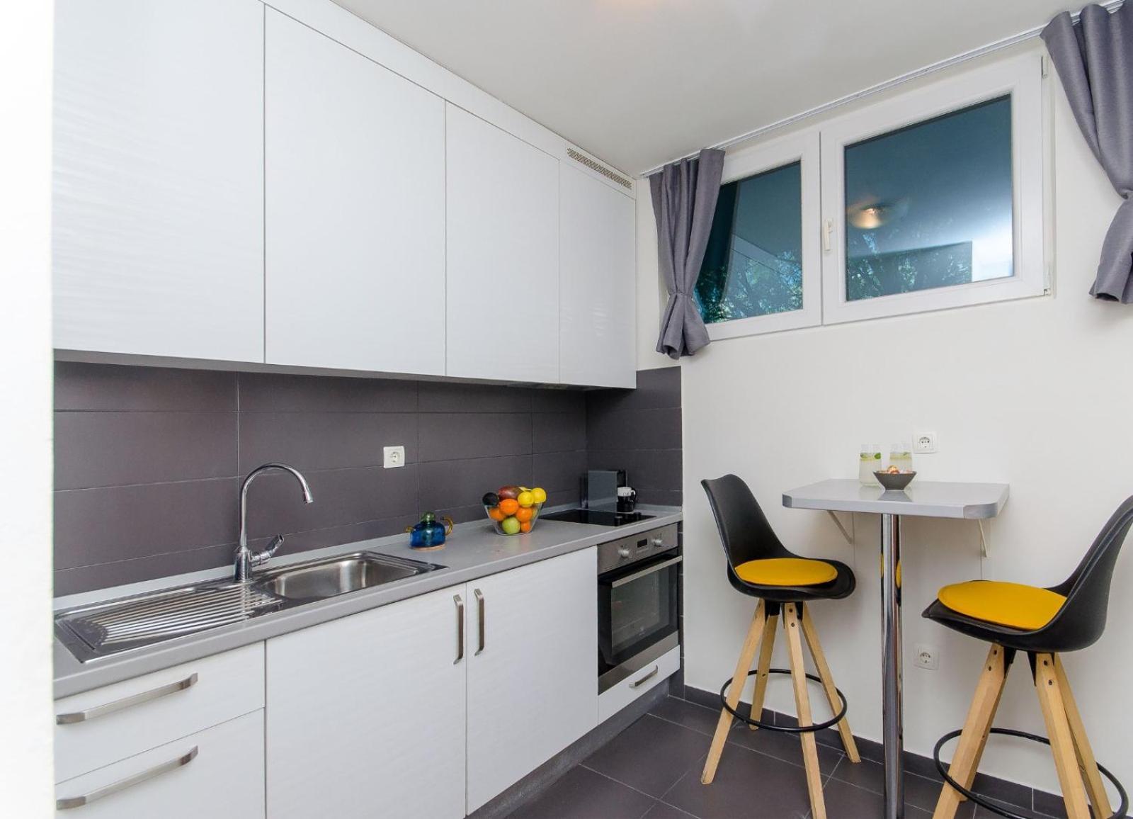 Side By Side Apartments Split Zewnętrze zdjęcie