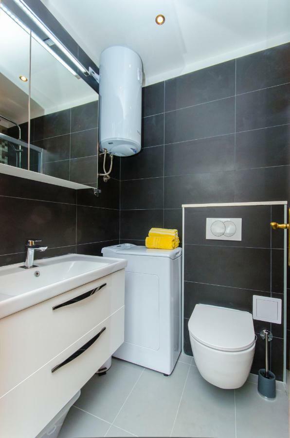 Side By Side Apartments Split Zewnętrze zdjęcie